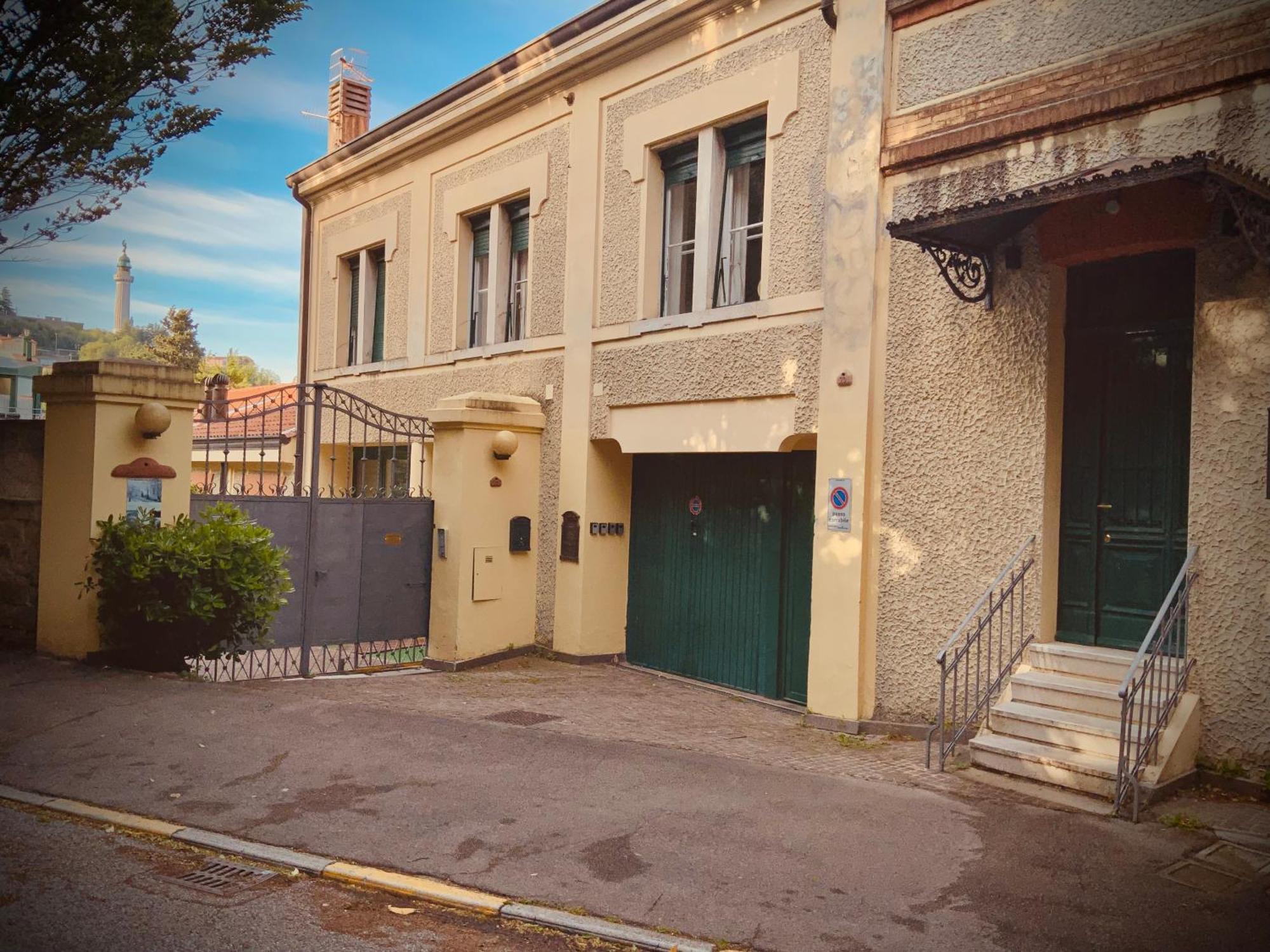 Le Residenze Dei Serravallo Trieste Exterior photo